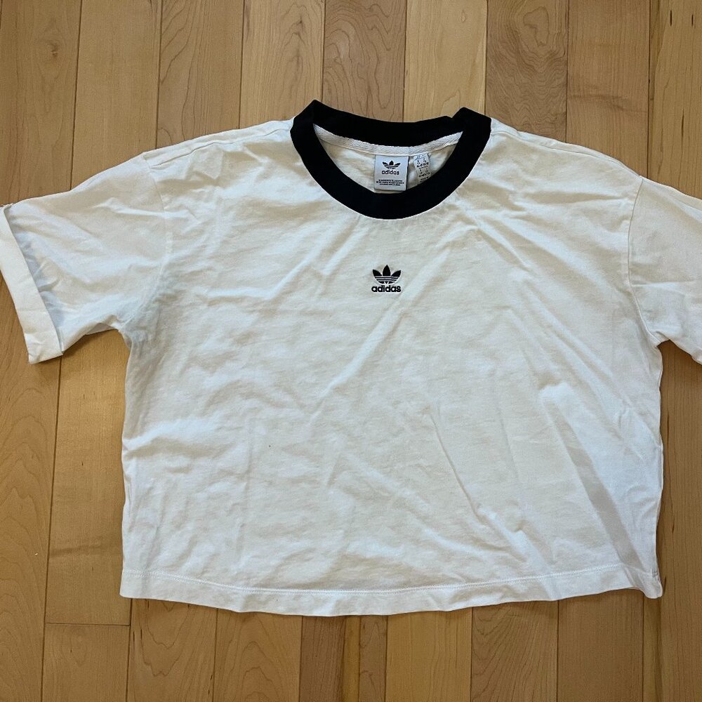 adidas logo tshirt
